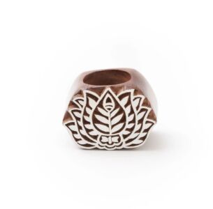 Aashiyana Lotus Tea Light Candle Holder